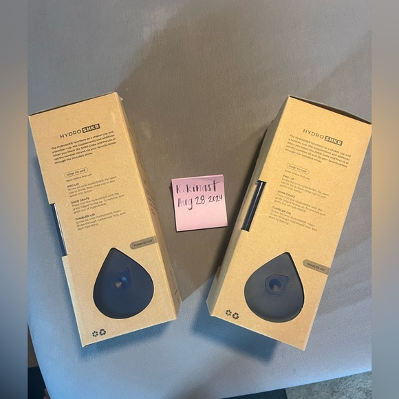 Navy Shaker - HydroJug - Picture 3 of 3